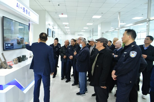 桑榆未晚 初心不改——息縣公安“銀發”天團的別樣重陽